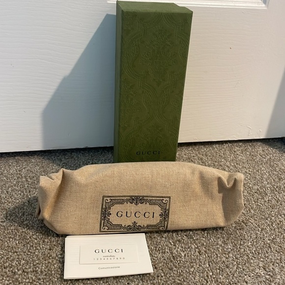 NEW Gucci Red and Blue Geometric Monogram Pattern Pouch Leather Pencil Case - Picture 5 of 6